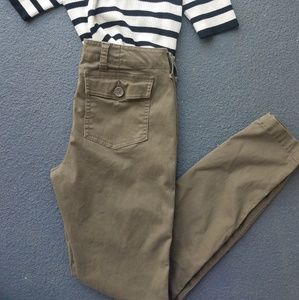 Cabi Traveler Cargo pants Trousers olive green